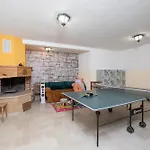 Вилла Ilir *