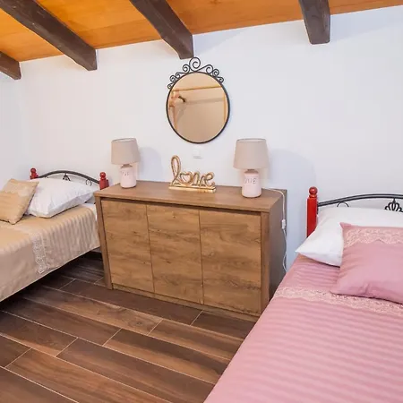 Villa Ilir Neum